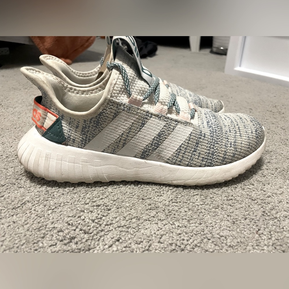 Women’s adidas cloud foams